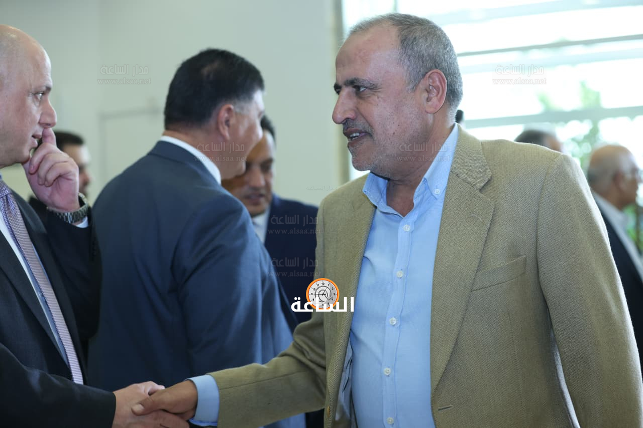 Madar Al-Saa Images 0.6259753510371696