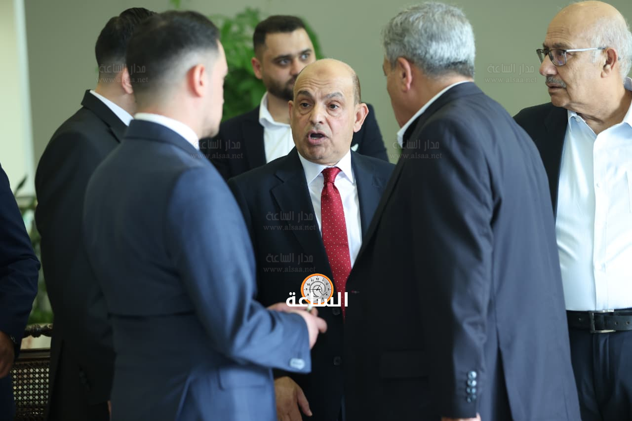 Madar Al-Saa Images 0.46689184679947604