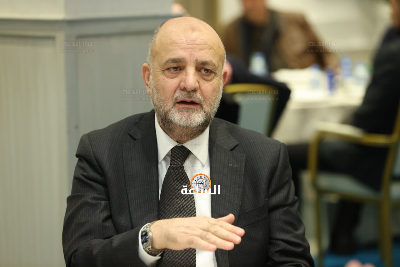 Madar Al-Saa Images 0.25588257617801613