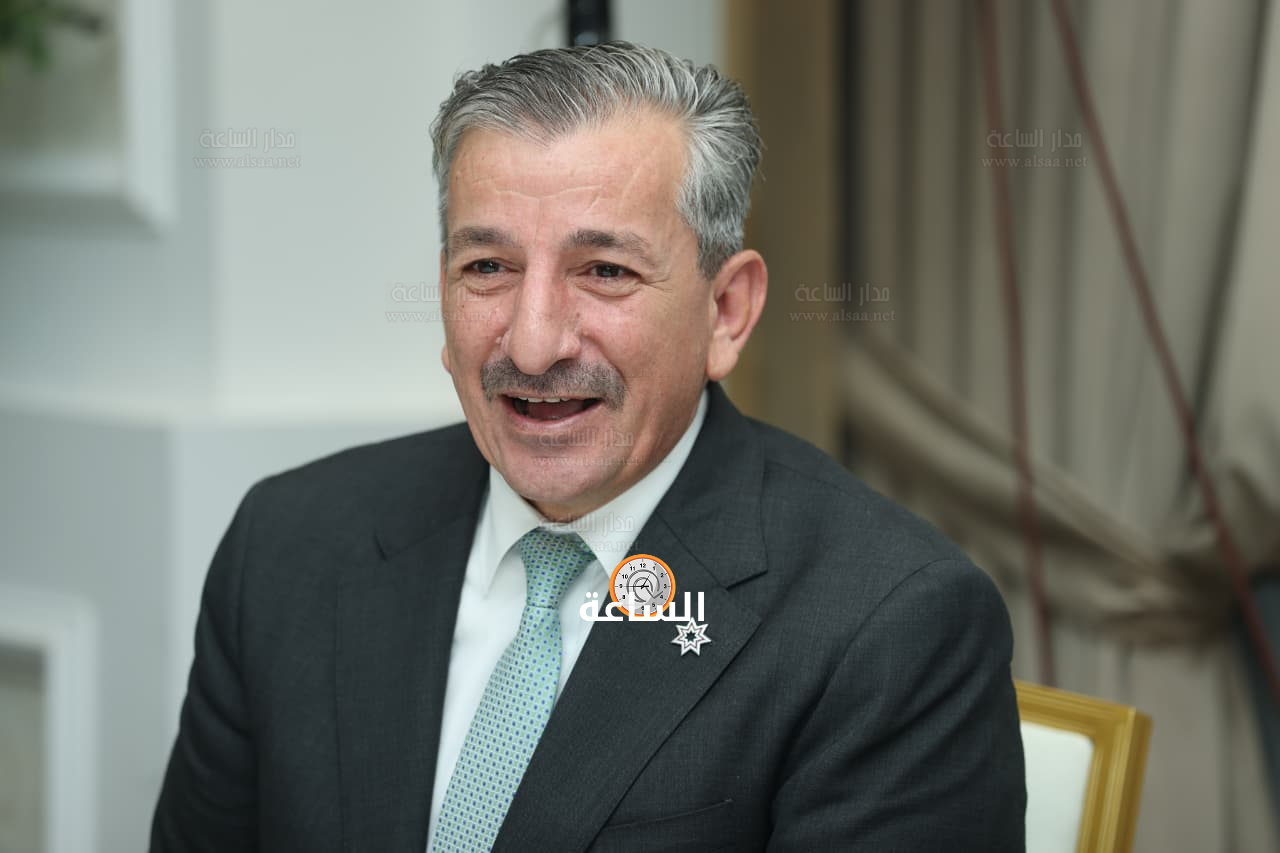 Madar Al-Saa Images 0.9417057343725533