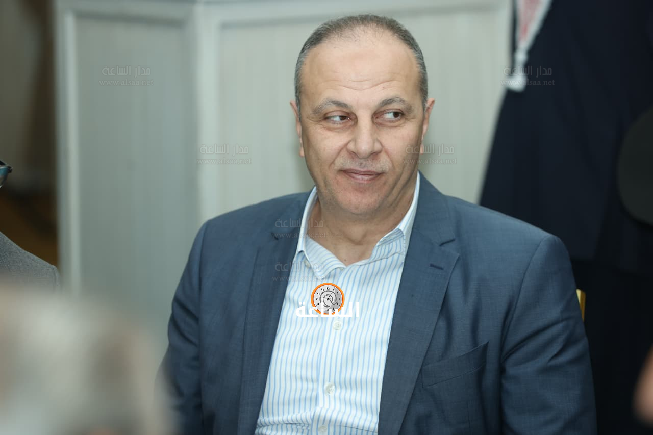 Madar Al-Saa Images 0.6618220683806835