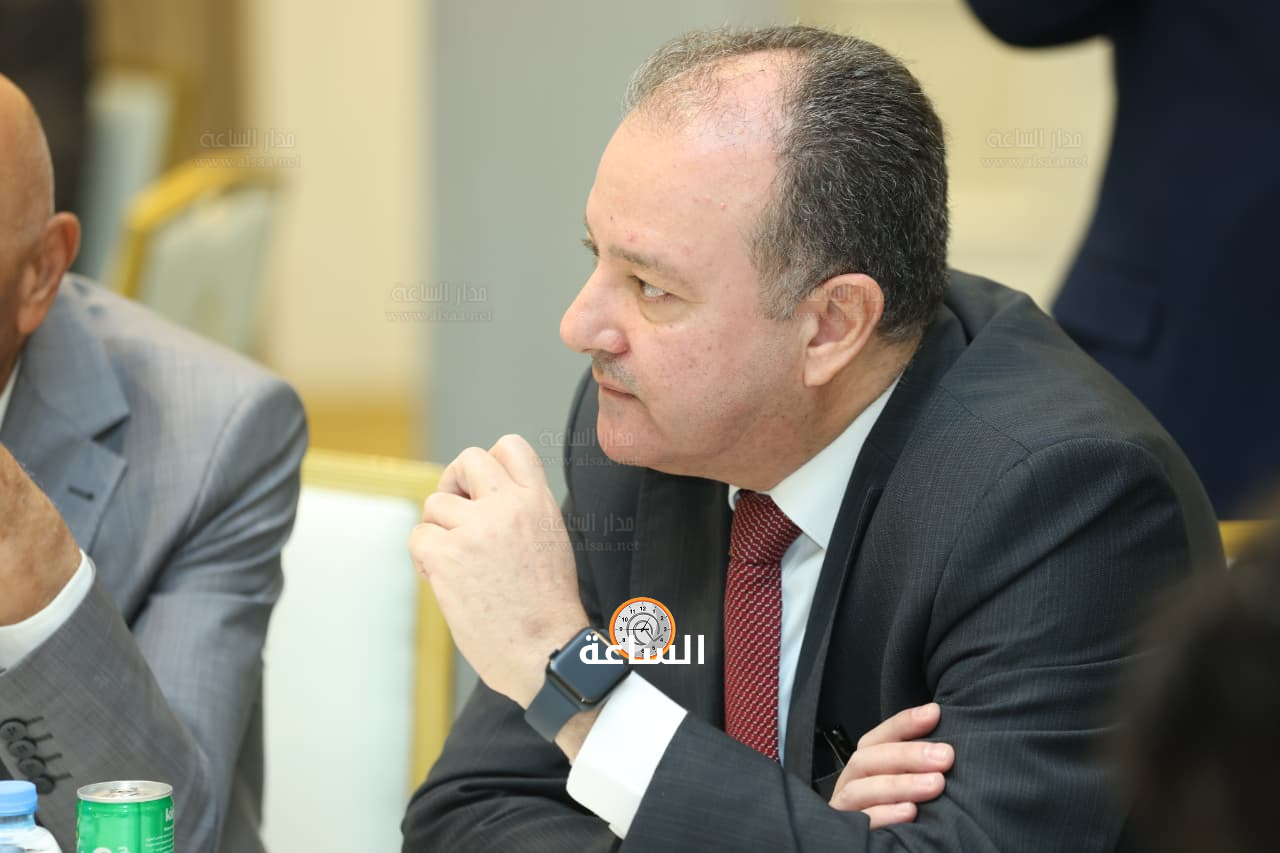 Madar Al-Saa Images 0.7468510584583578