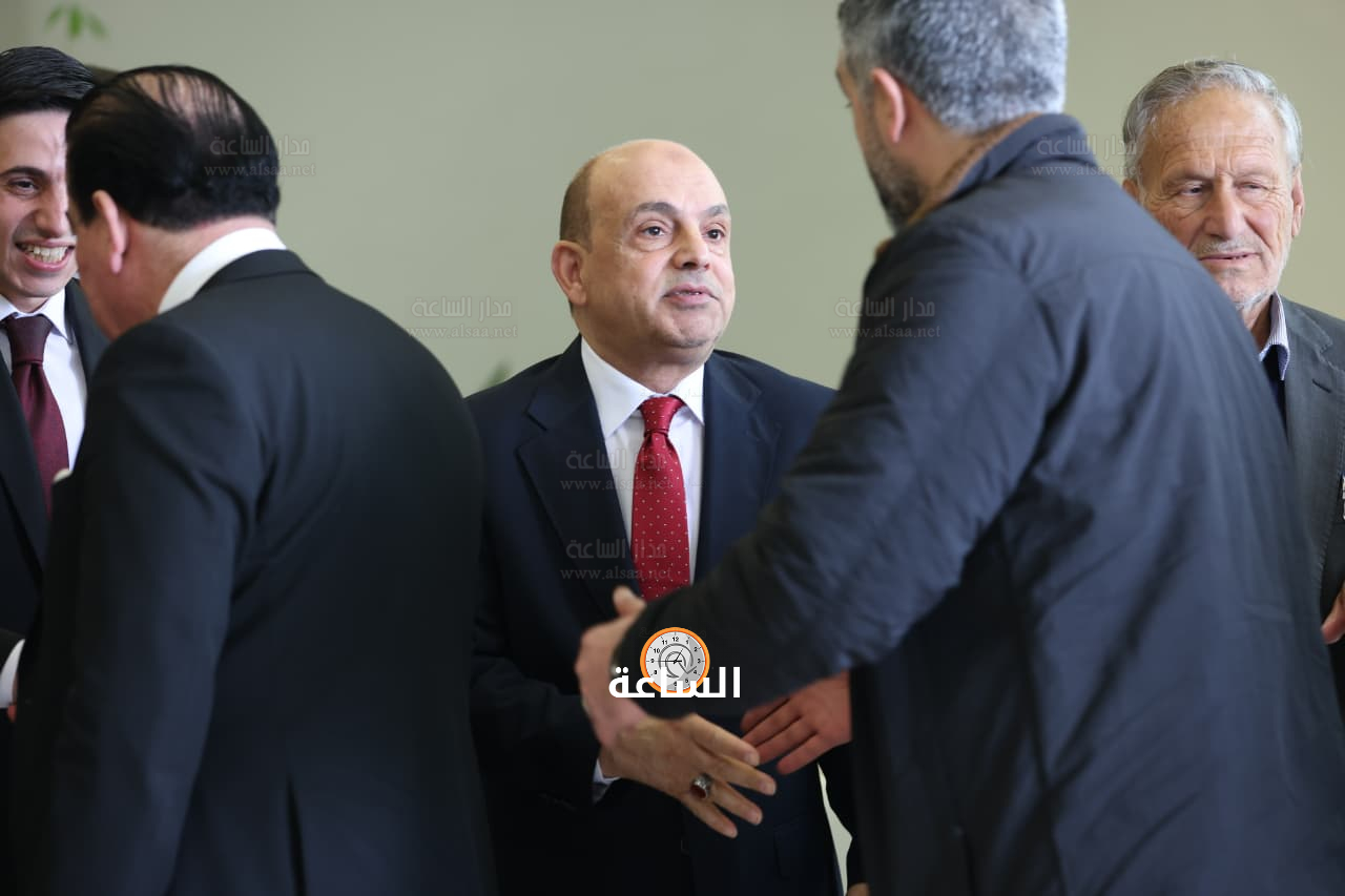 Madar Al-Saa Images 0.8655148101250069