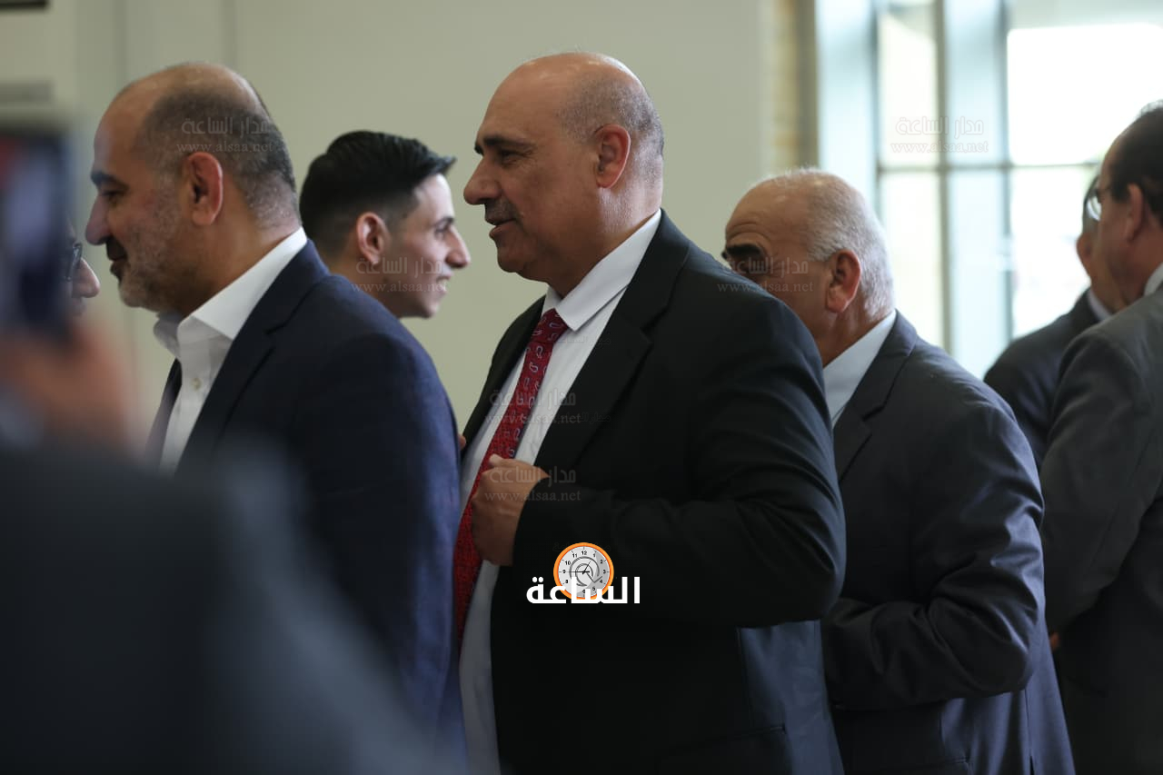 Madar Al-Saa Images 0.2463223524911824