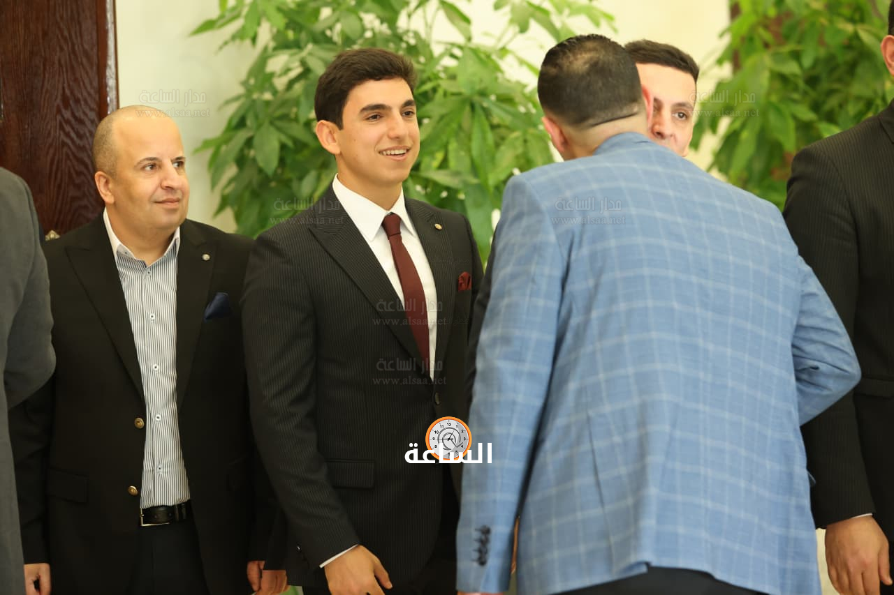 Madar Al-Saa Images 0.6132183049113409