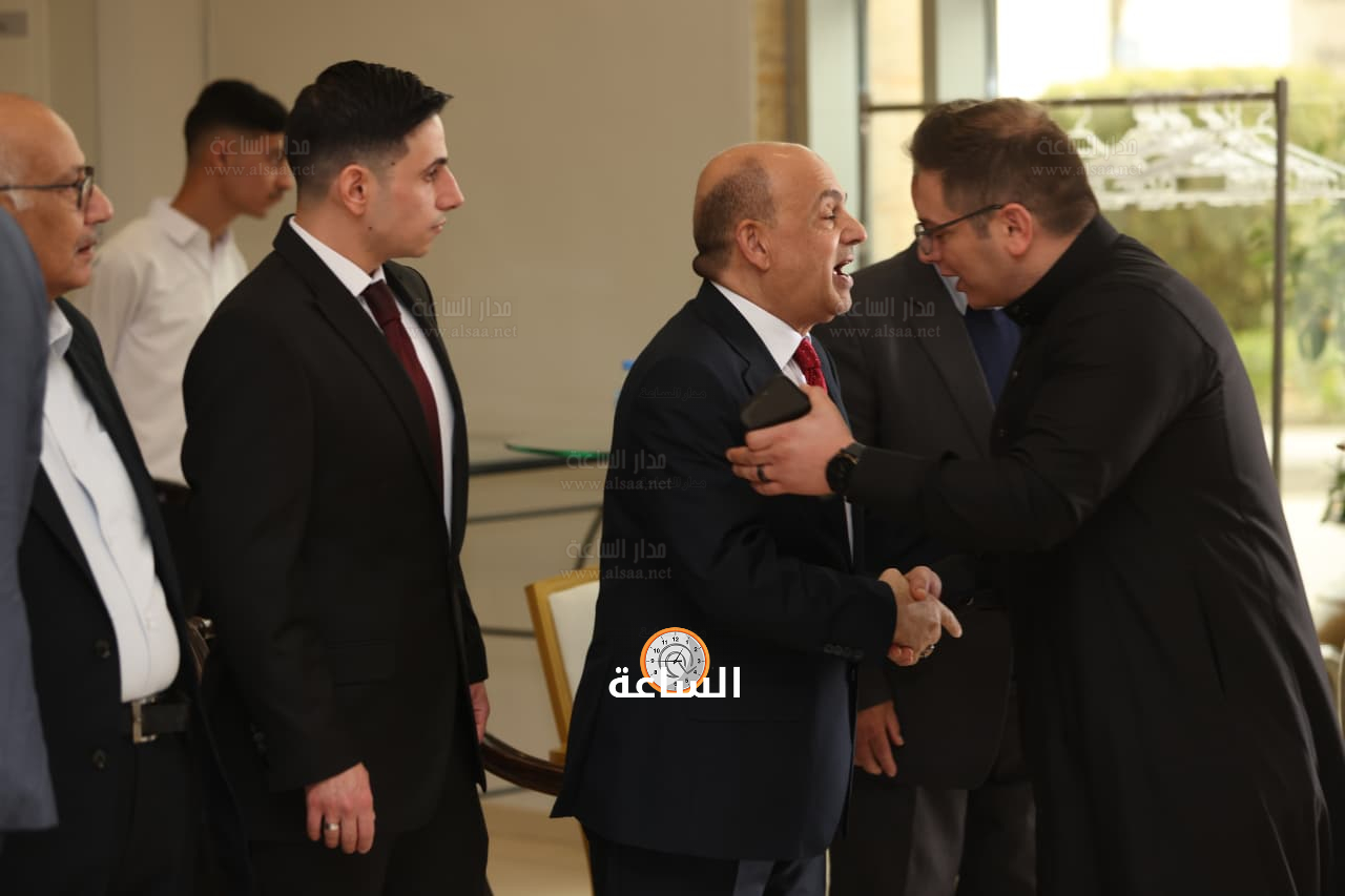 Madar Al-Saa Images 0.9880454883408883