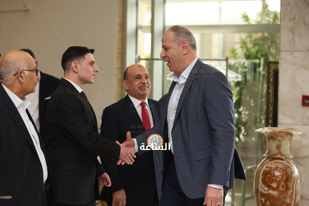 Madar Al-Saa Images 0.3379957223592639