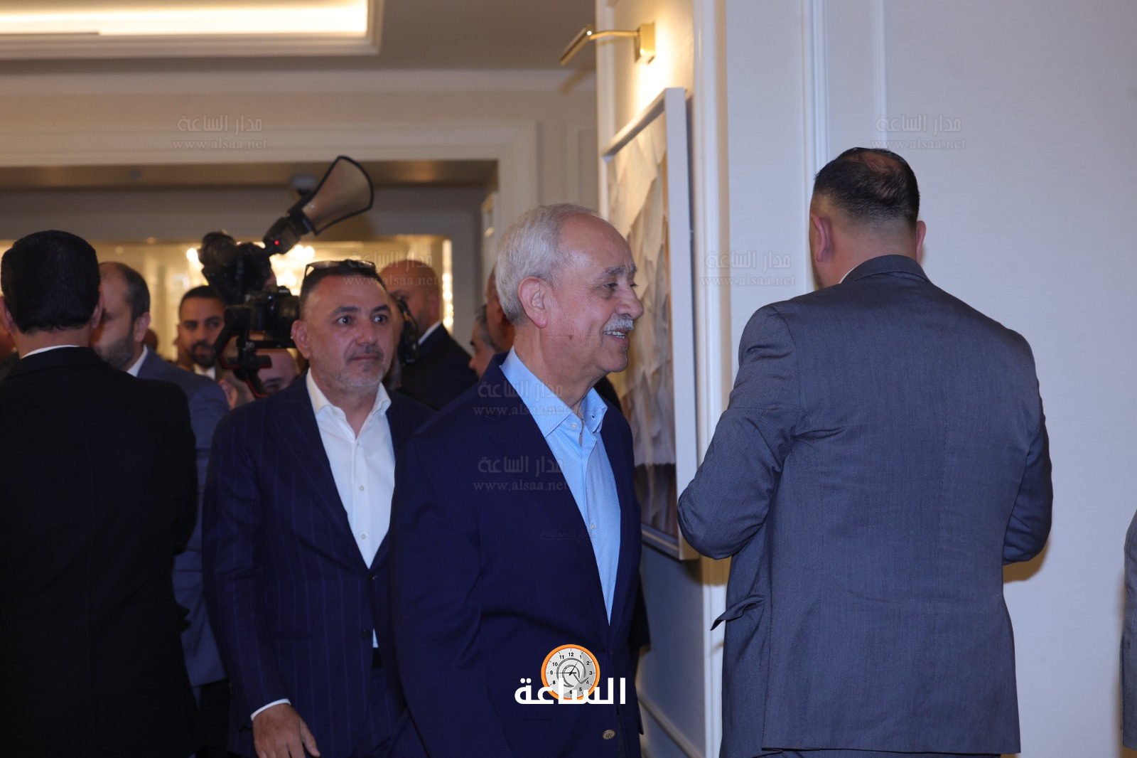 Madar Al-Saa Images 0.5365459459611235