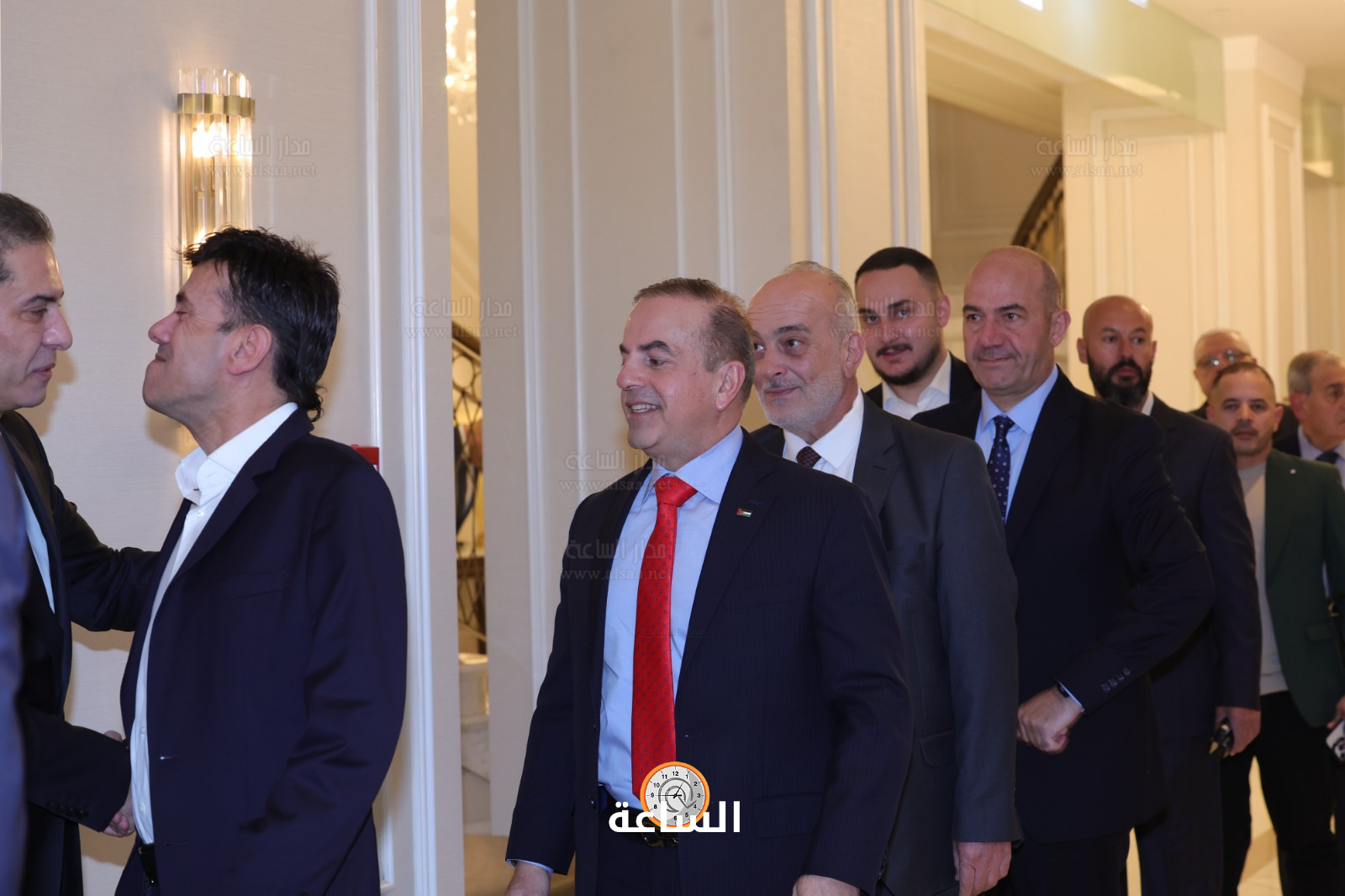 Madar Al-Saa Images 0.15229969544117572