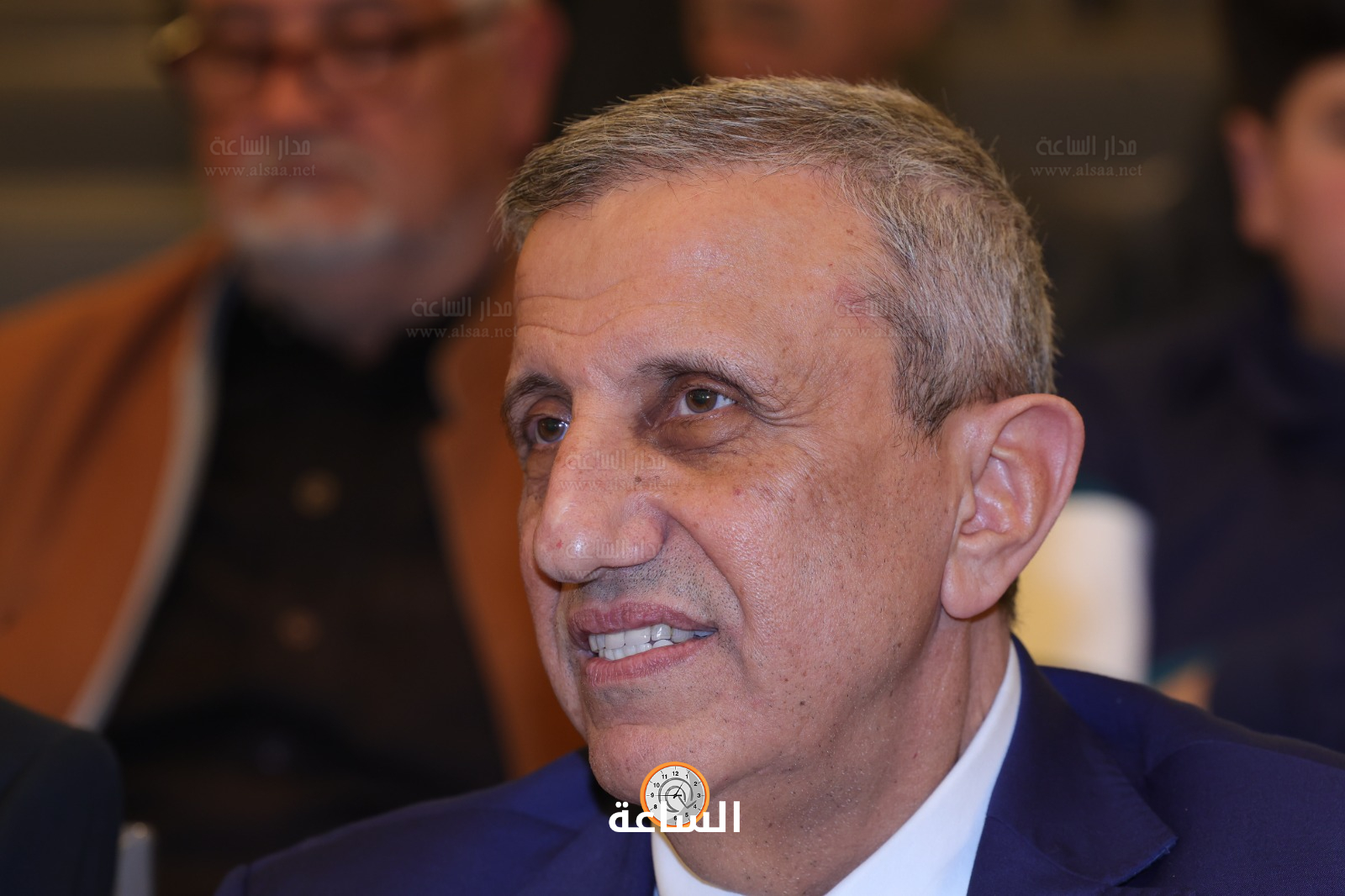 Madar Al-Saa Images 0.473619483502961