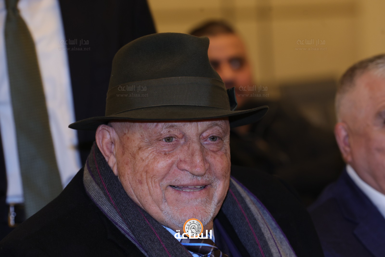 Madar Al-Saa Images 0.795318034355312