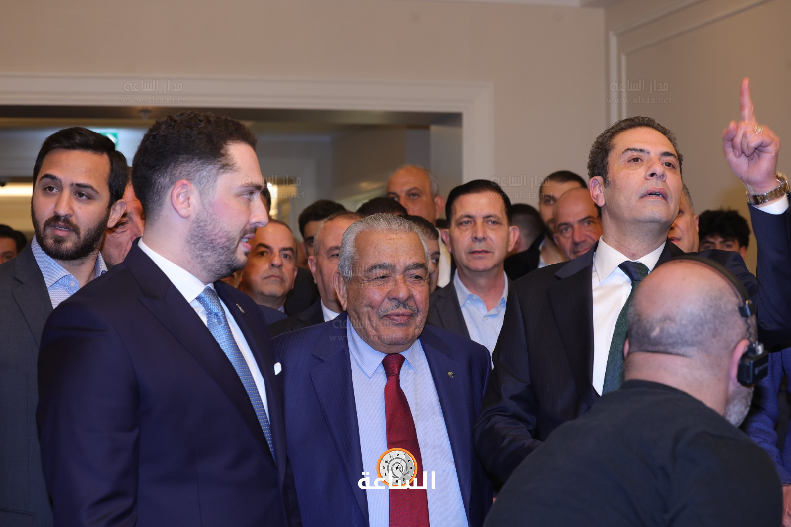 Madar Al-Saa Images 0.35060829410044514