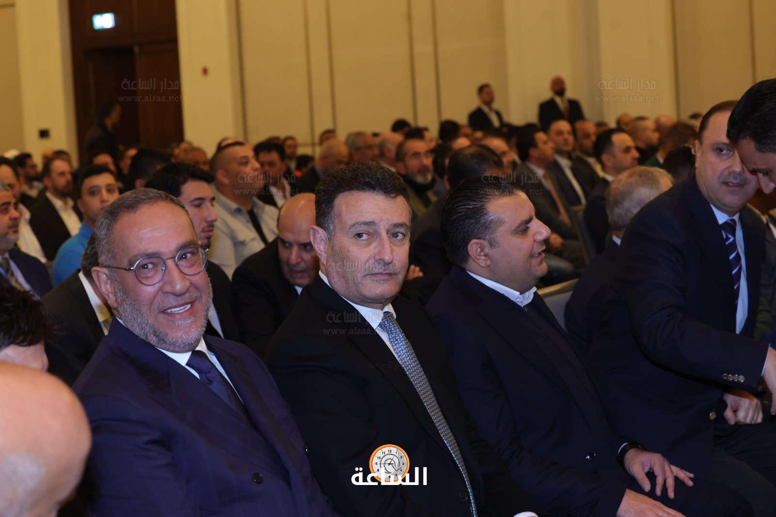 Madar Al-Saa Images 0.4204770733142198