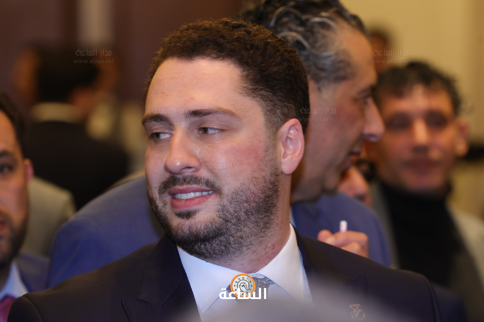 Madar Al-Saa Images 0.9972339332546157