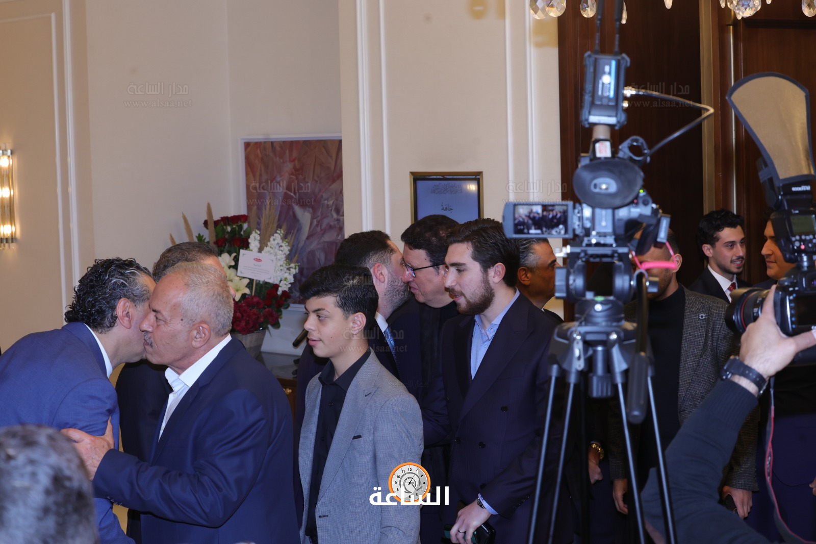 Madar Al-Saa Images 0.8348443219015919