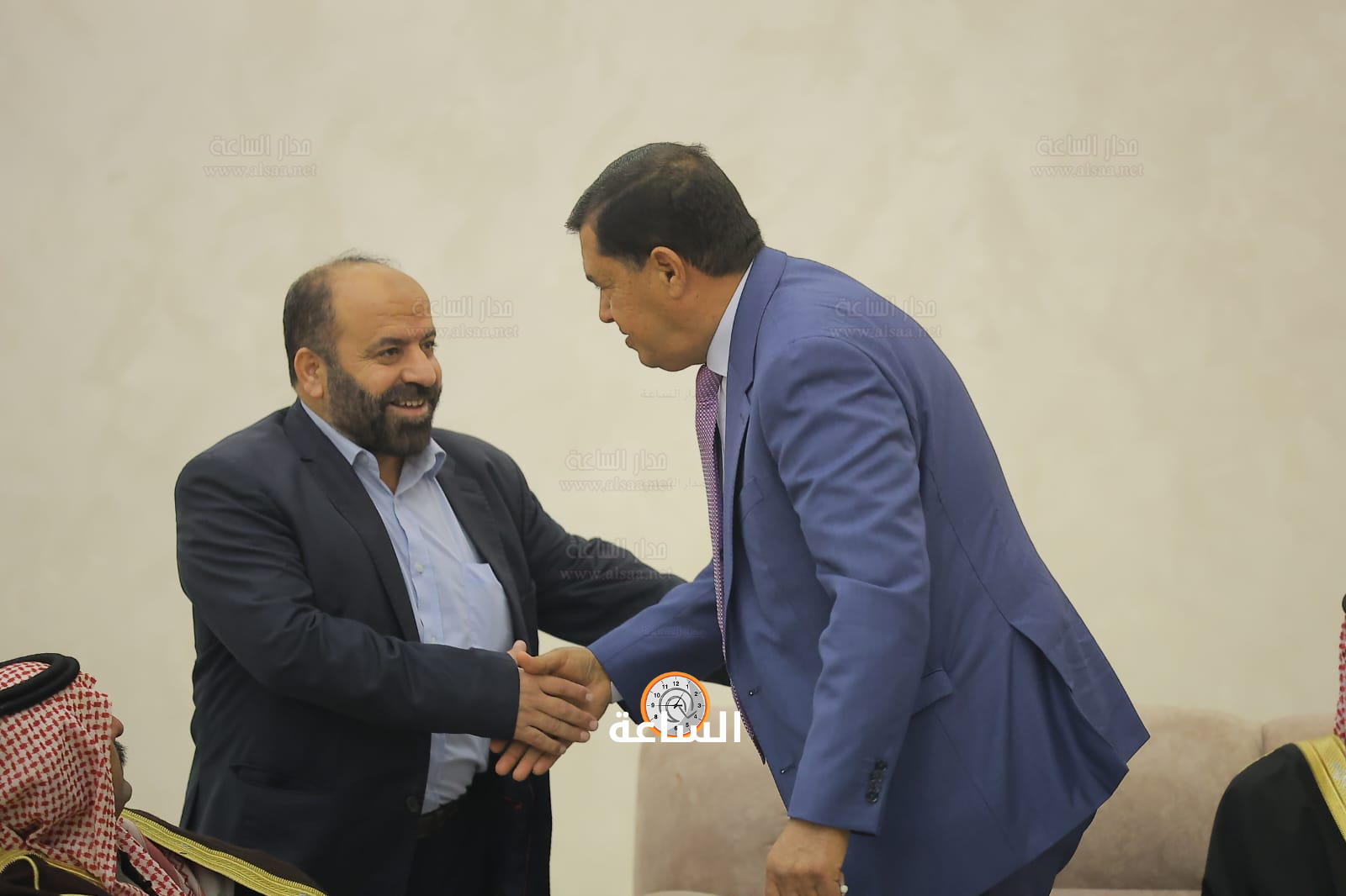 Madar Al-Saa Images 0.22400953363056386