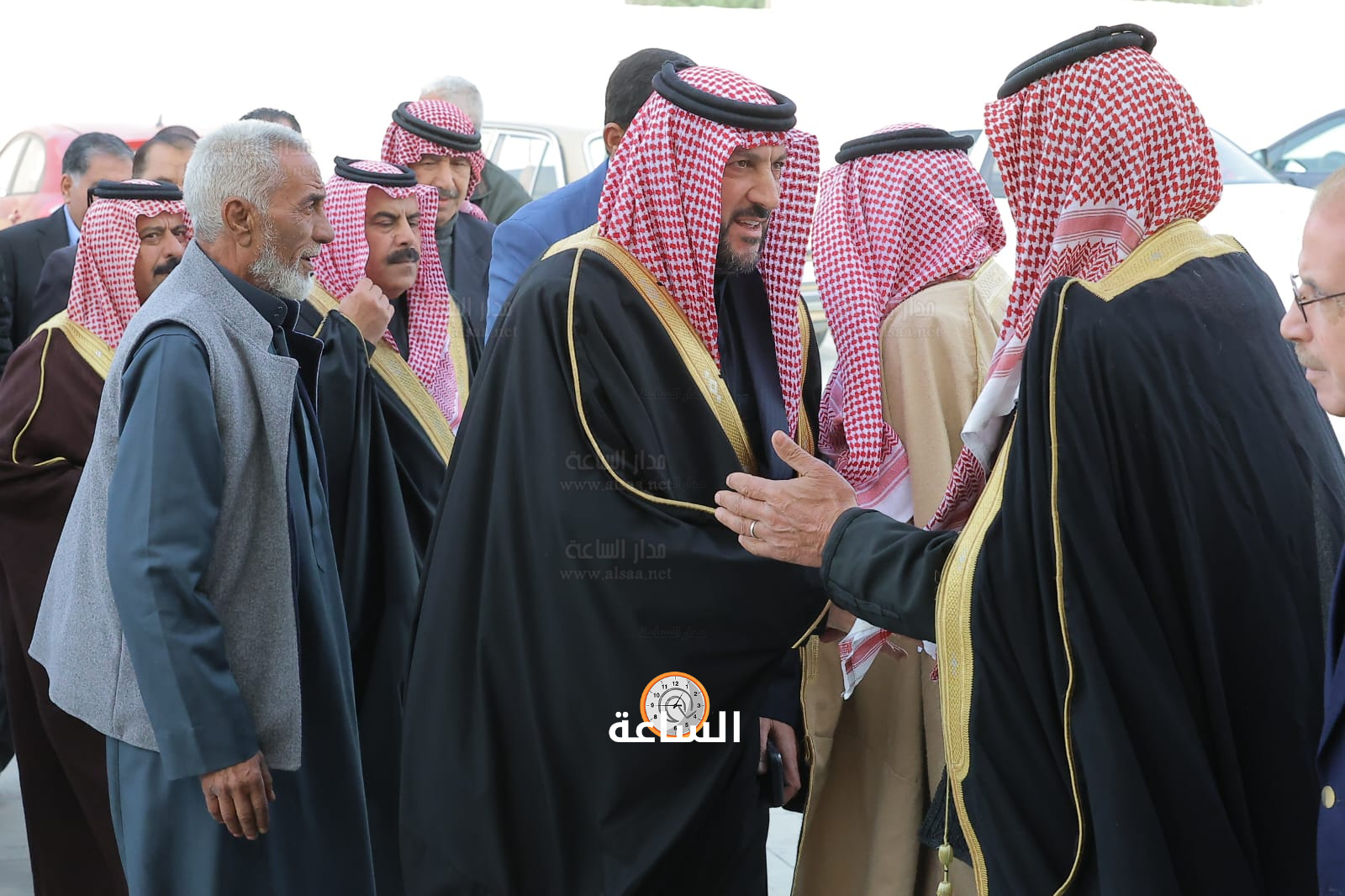 Madar Al-Saa Images 0.1788558394006372