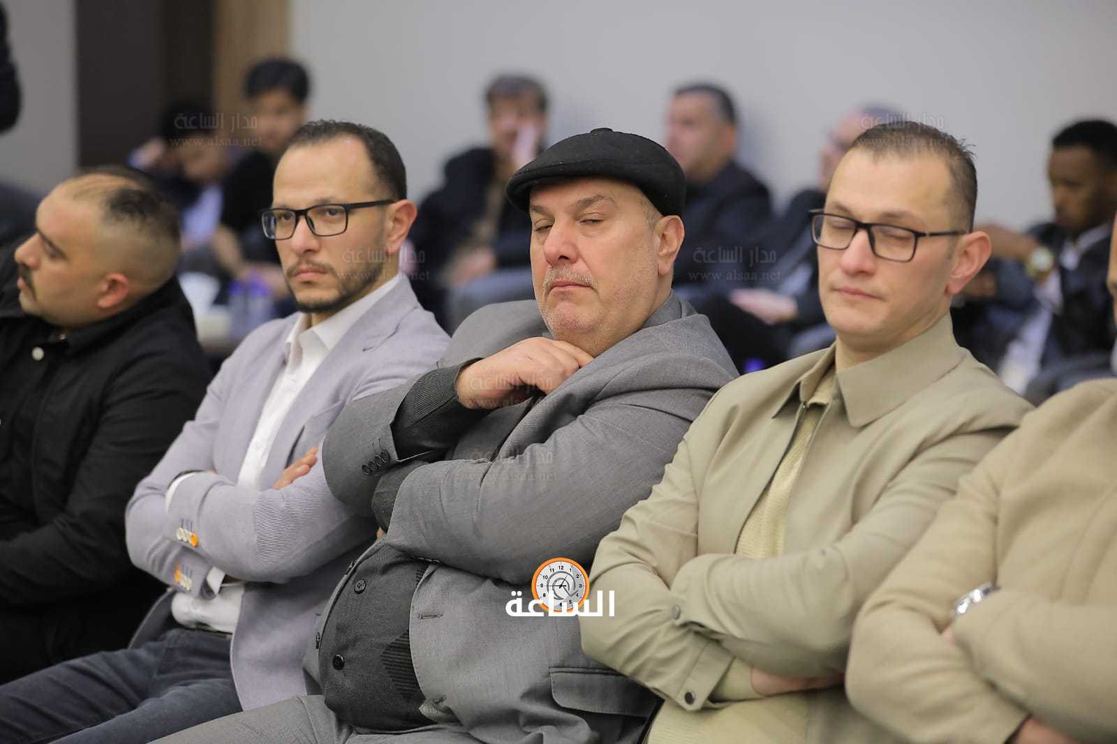 Madar Al-Saa Images 0.925793219713745