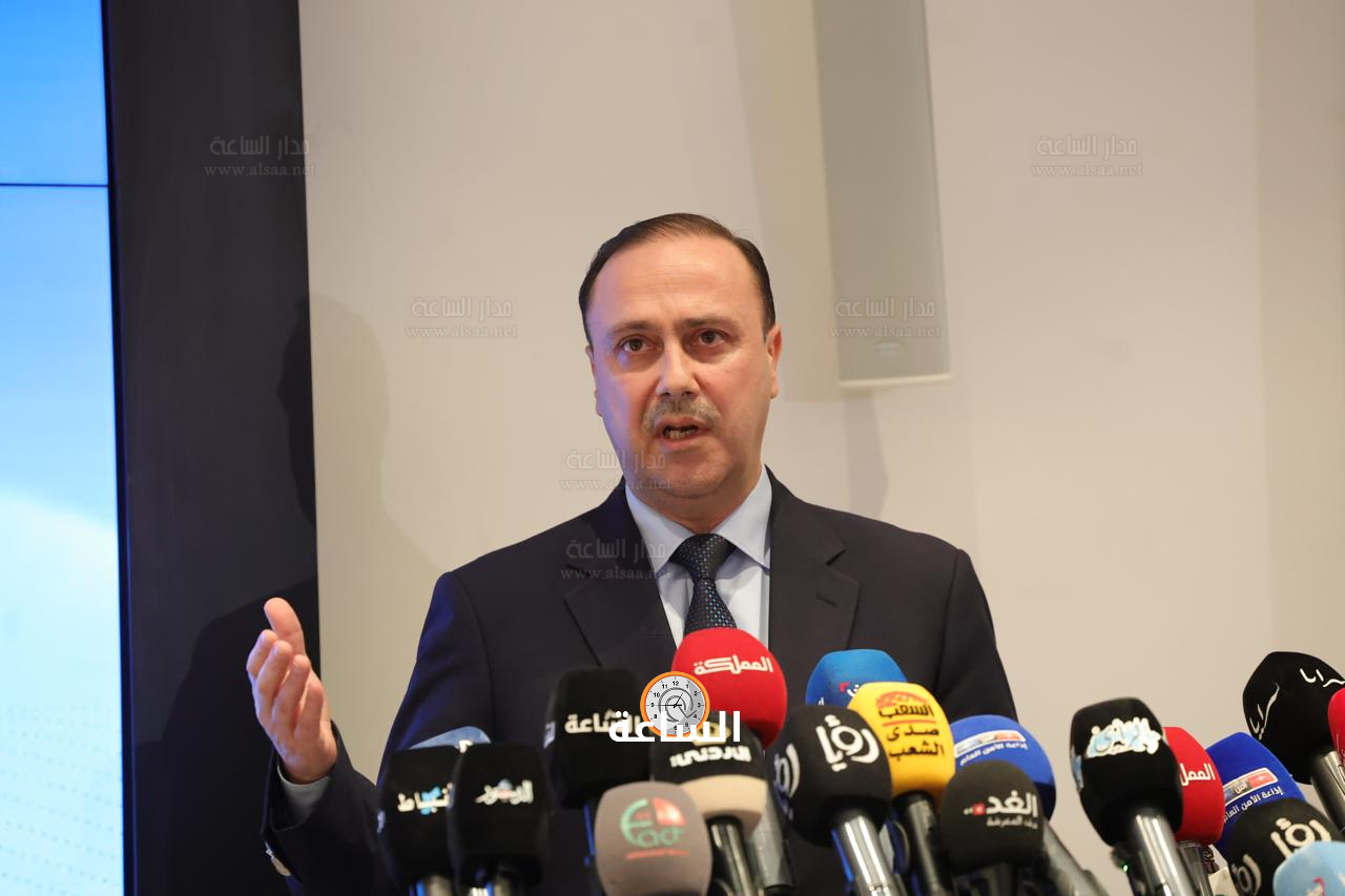 Madar Al-Saa Images 0.8599841060783541