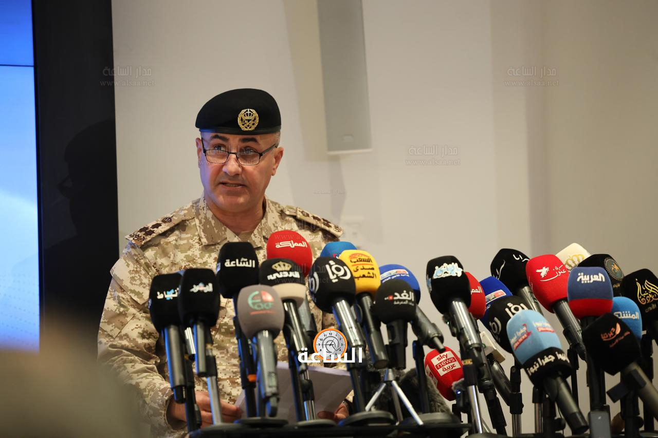 Madar Al-Saa Images 0.342294682018899