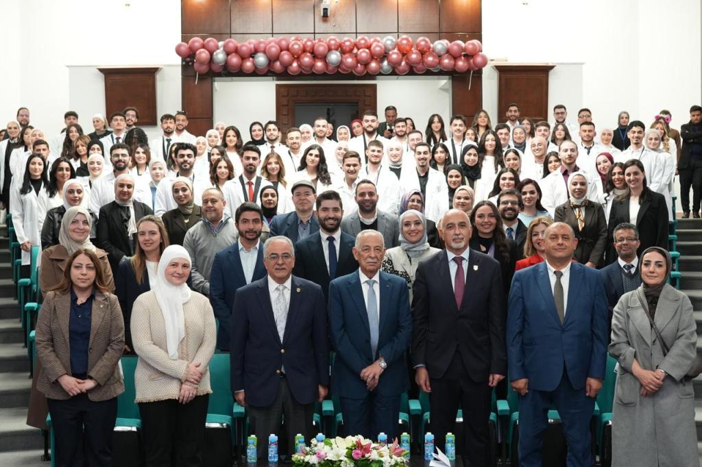 Madar Al-Saa Images 0.32061279866910597