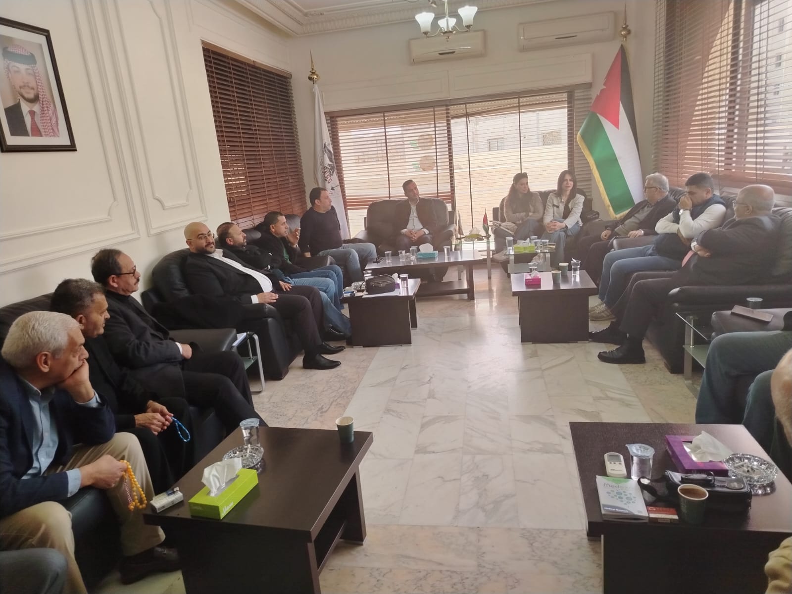 Madar Al-Saa Images 0.2412272915968543