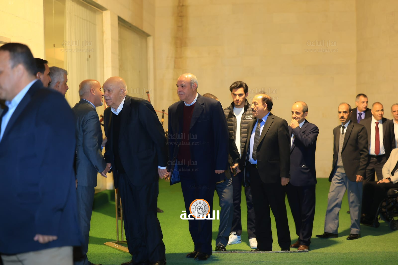 Madar Al-Saa Images 0.241876580217111