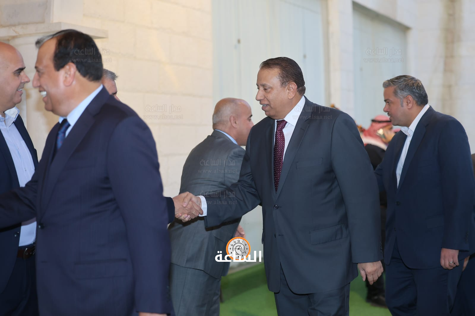 Madar Al-Saa Images 0.1555118747134251