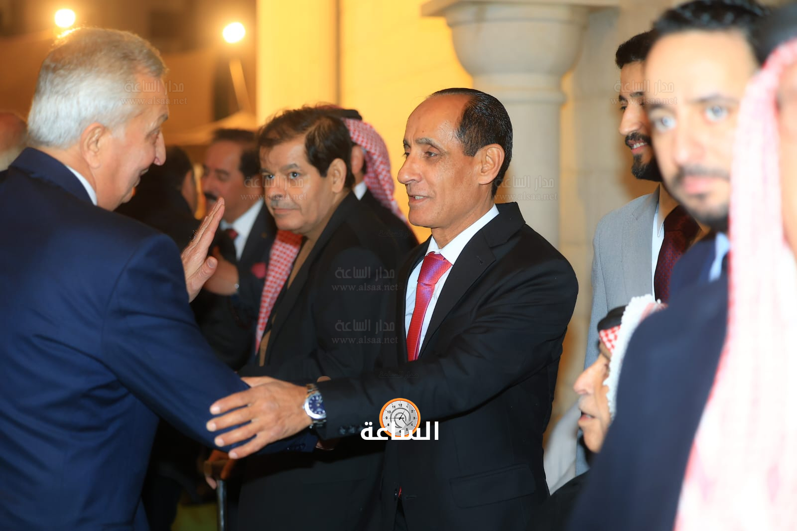 Madar Al-Saa Images 0.3847871240685885