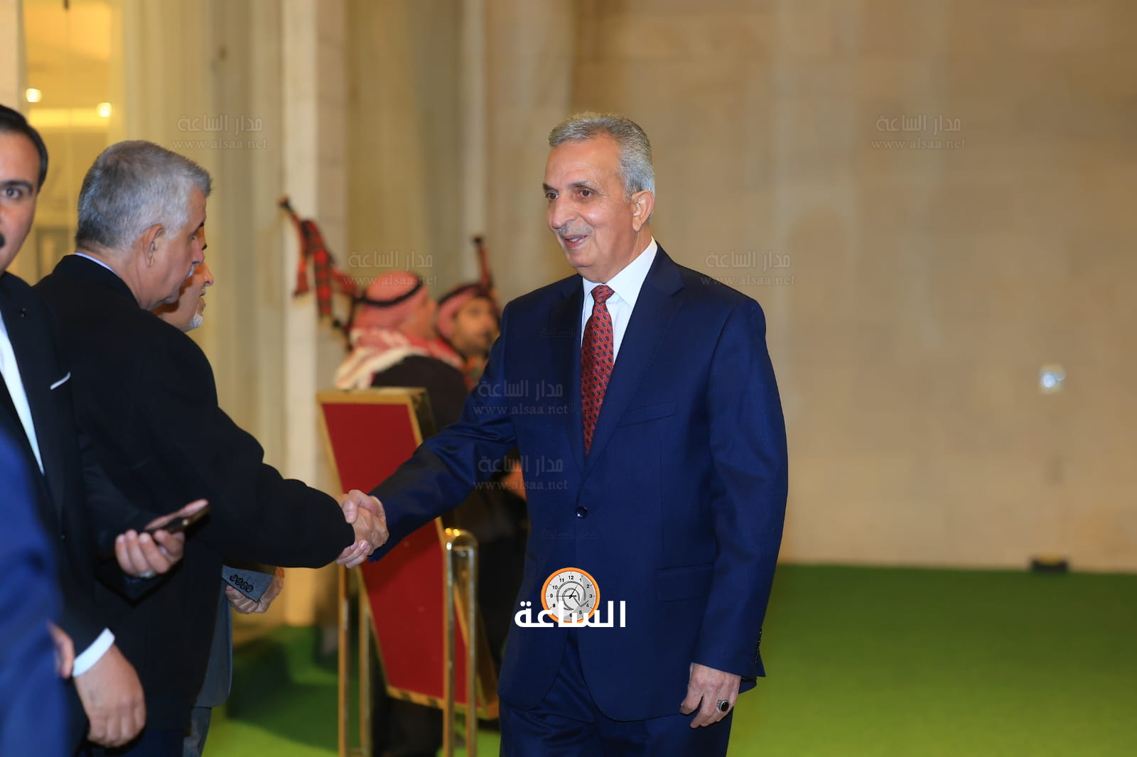 Madar Al-Saa Images 0.4380005913839564