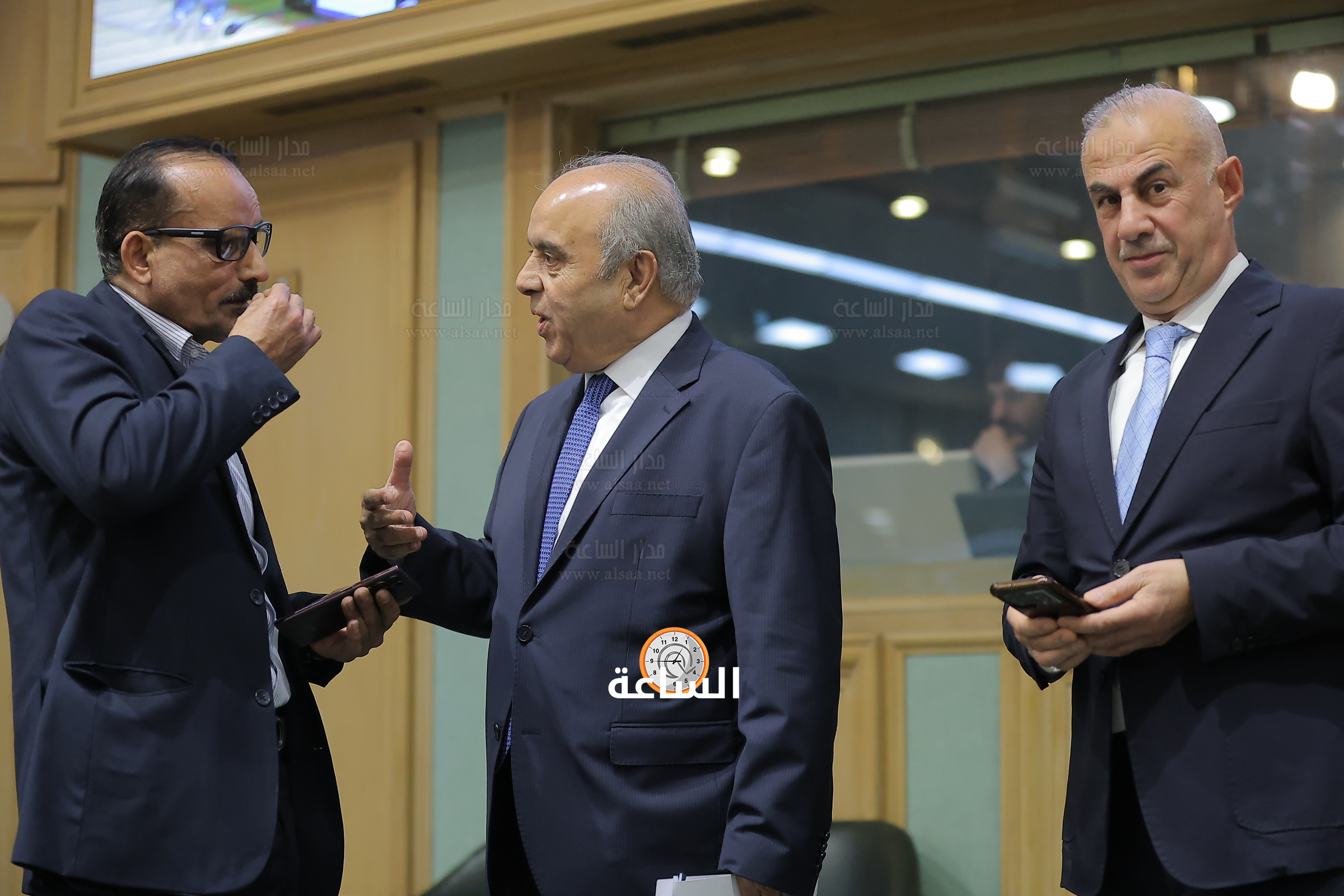 Madar Al-Saa Images 0.5645344031672659