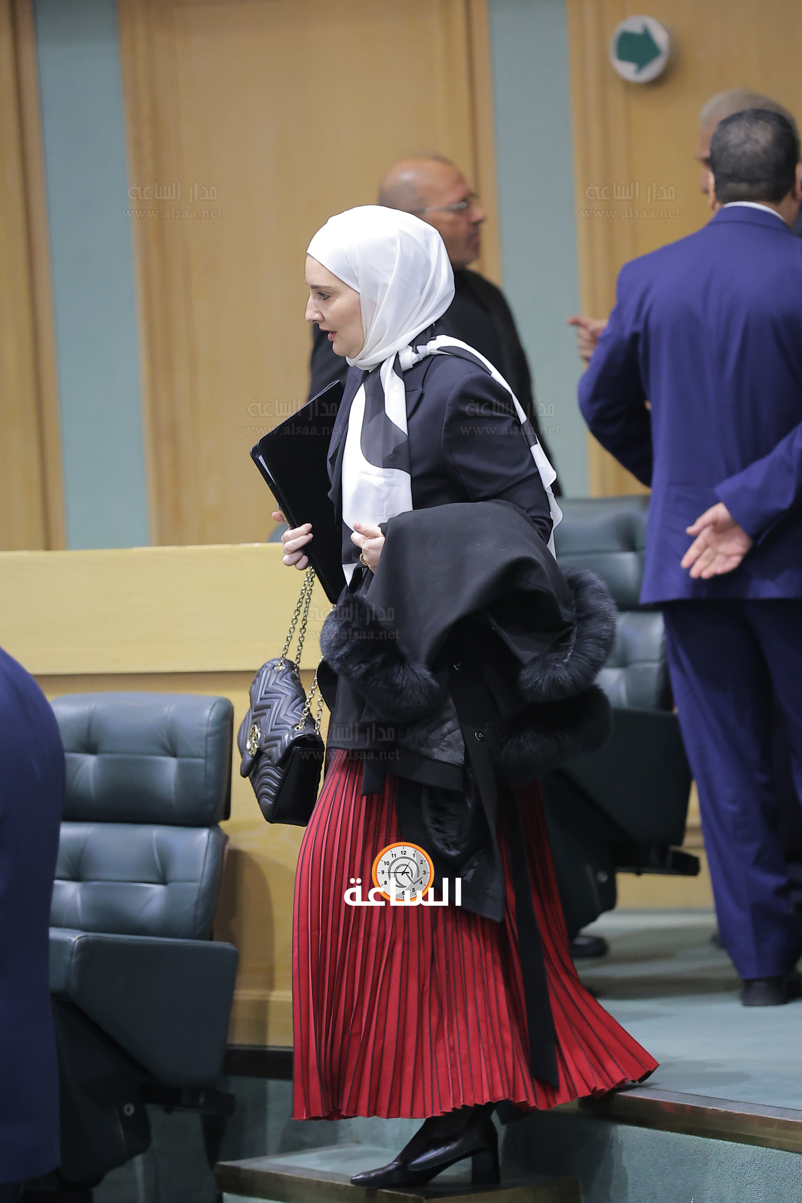 Madar Al-Saa Images 0.8330361484049859