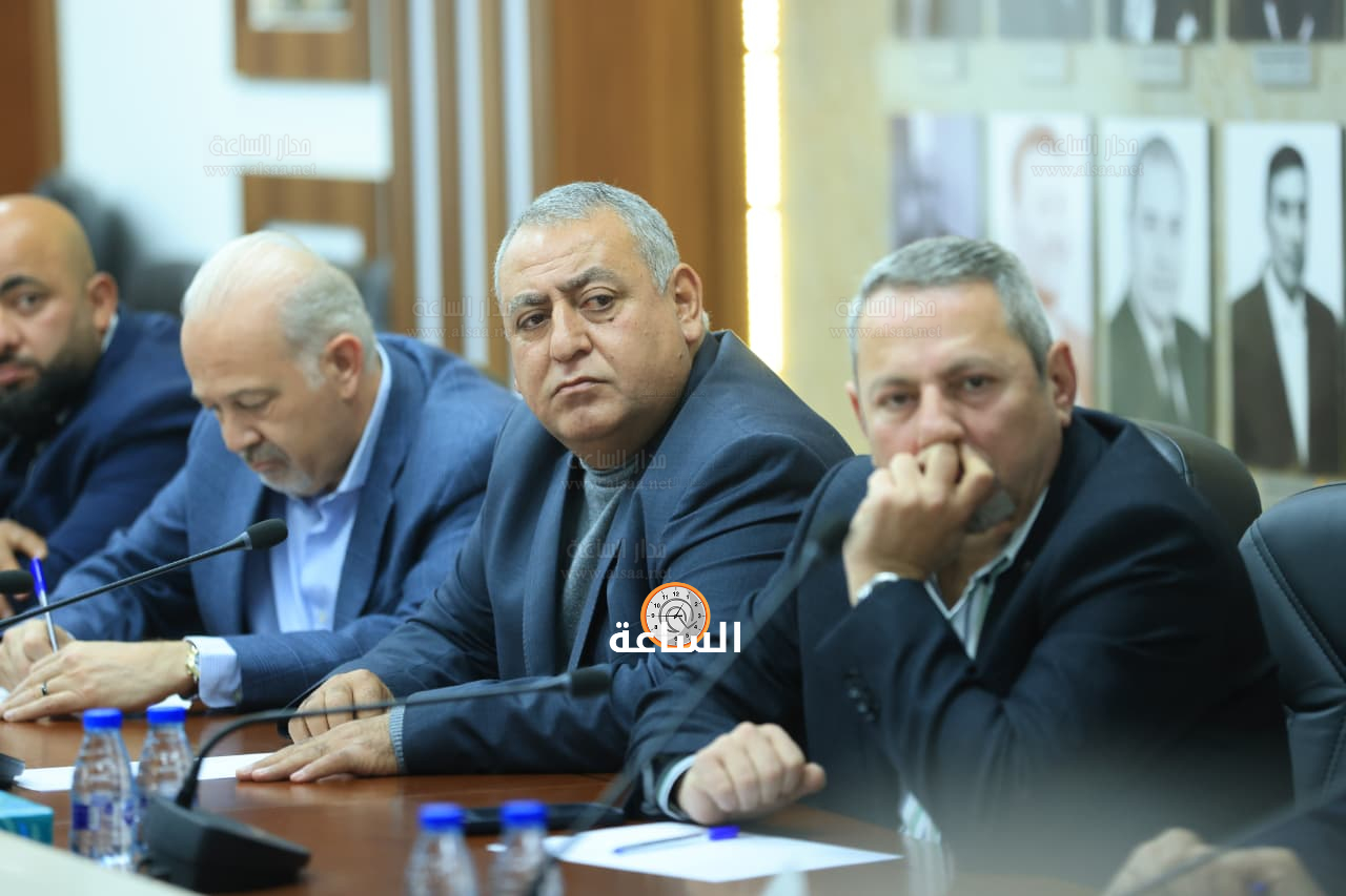 Madar Al-Saa Images 0.23636767290790794