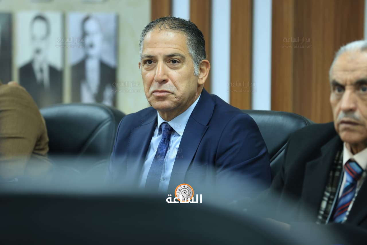 Madar Al-Saa Images 0.4976910183019606