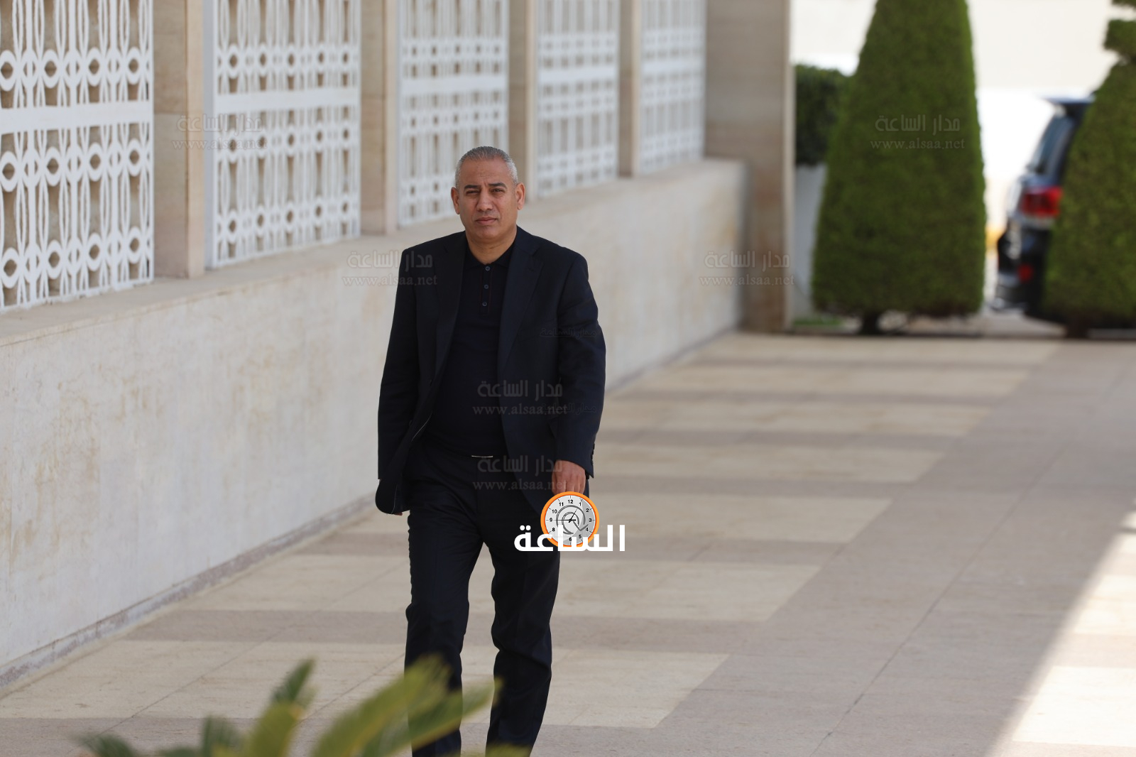 Madar Al-Saa Images 0.3319306423800169