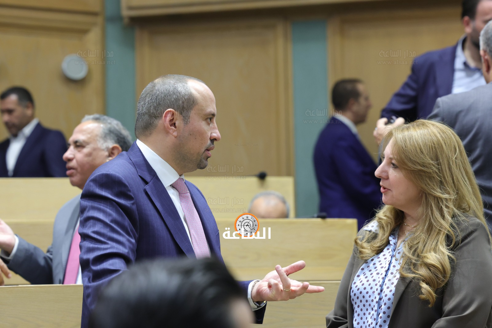 Madar Al-Saa Images 0.025397795535205714