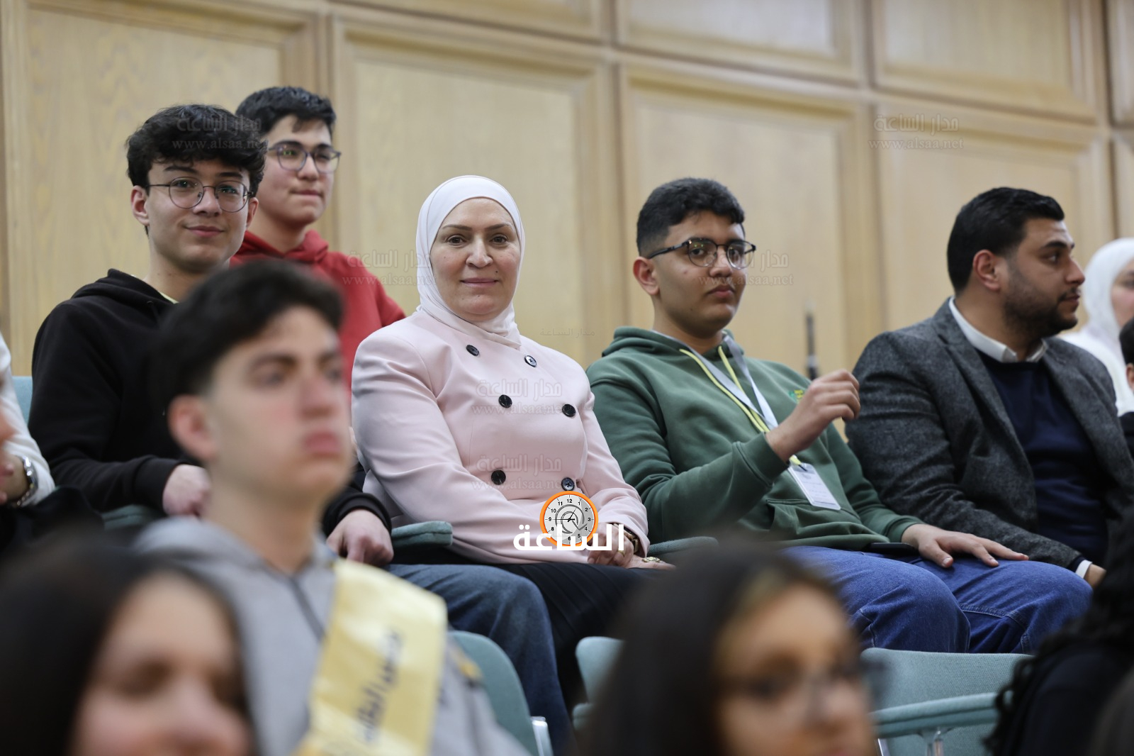 Madar Al-Saa Images 0.6855224482969253