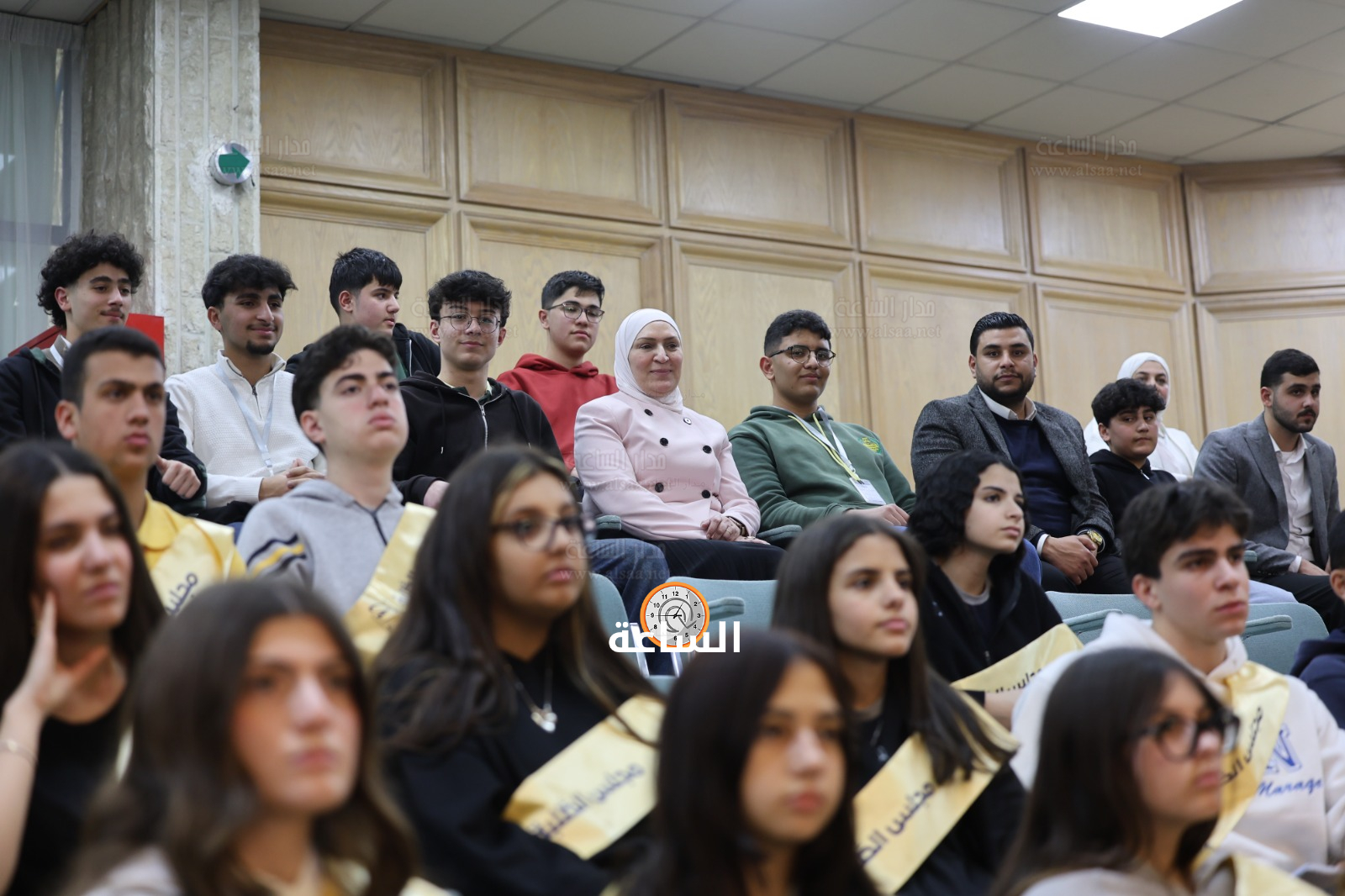 Madar Al-Saa Images 0.48166904243987974