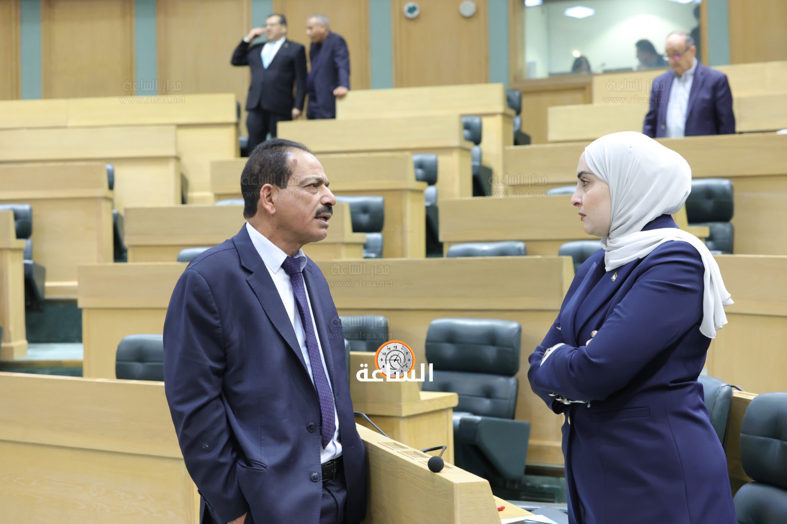 Madar Al-Saa Images 0.4661006823200673