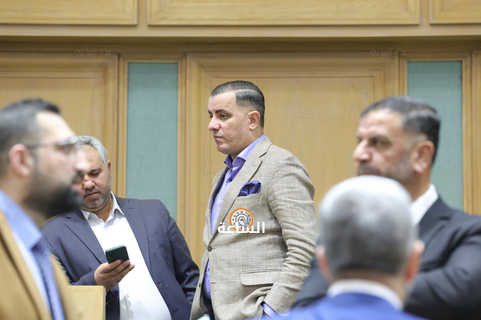 Madar Al-Saa Images 0.13708270679203904