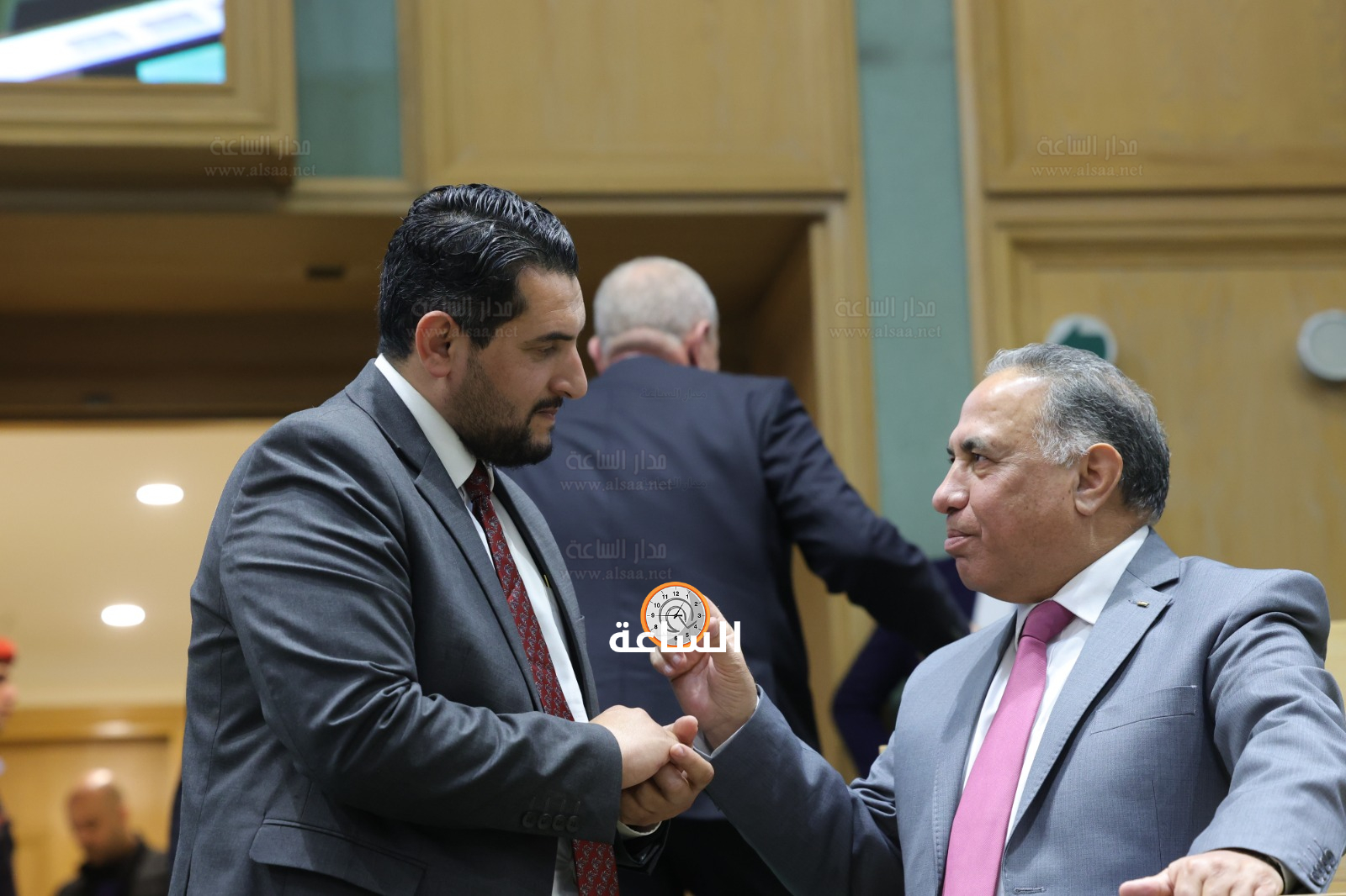 Madar Al-Saa Images 0.5137855377163708