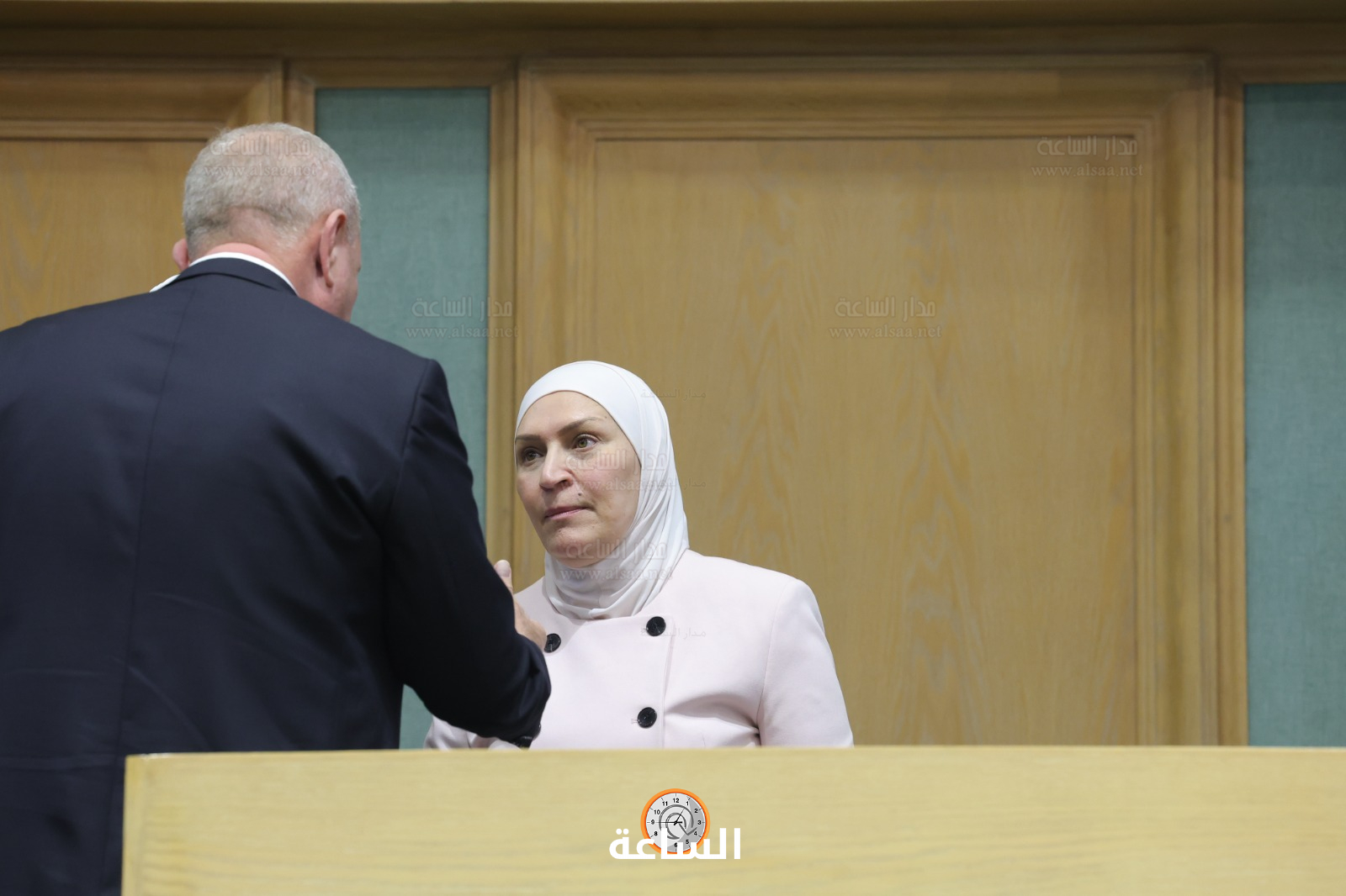 Madar Al-Saa Images 0.7469533298309012