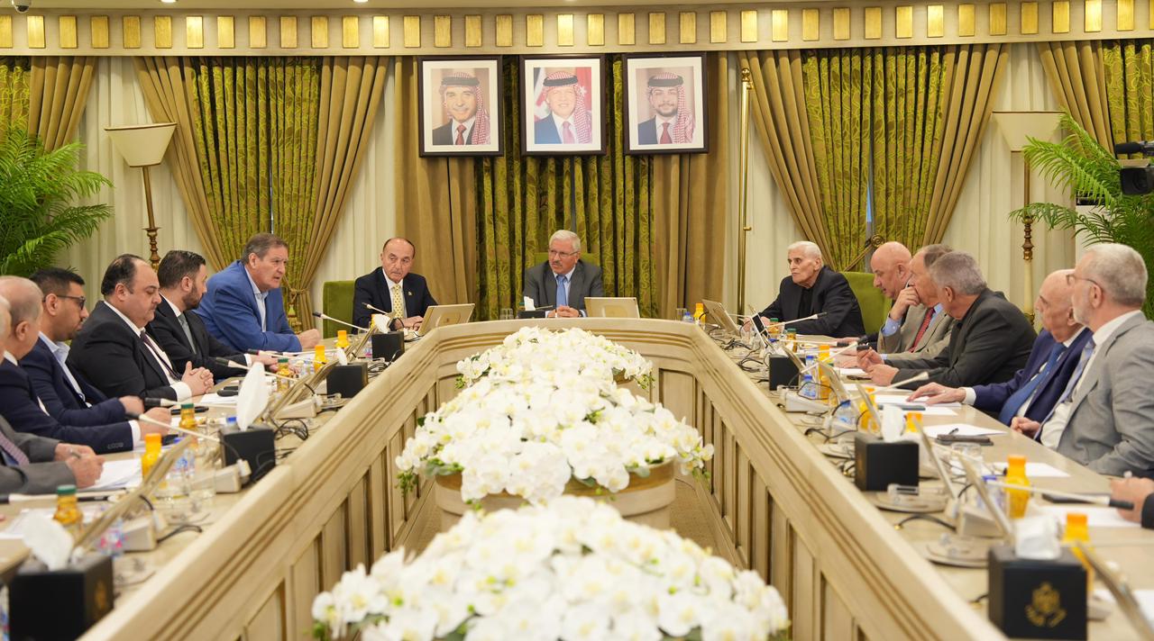 Madar Al-Saa Images 0.8868556675094278