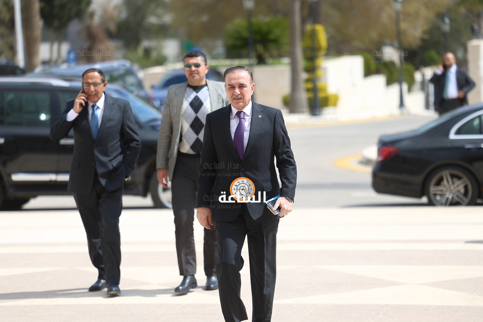 Madar Al-Saa Images 0.9491334388981526