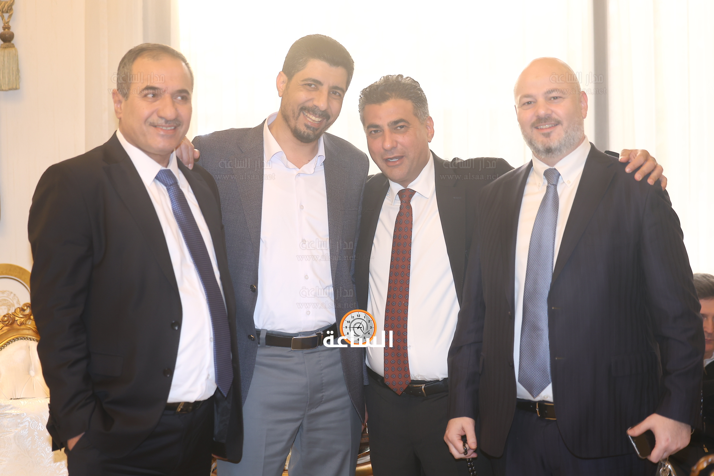 Madar Al-Saa Images 0.9615778838933358