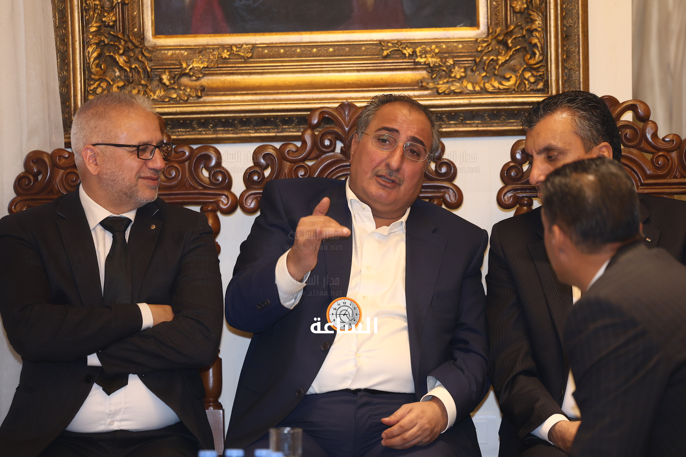 Madar Al-Saa Images 0.7100026936358207