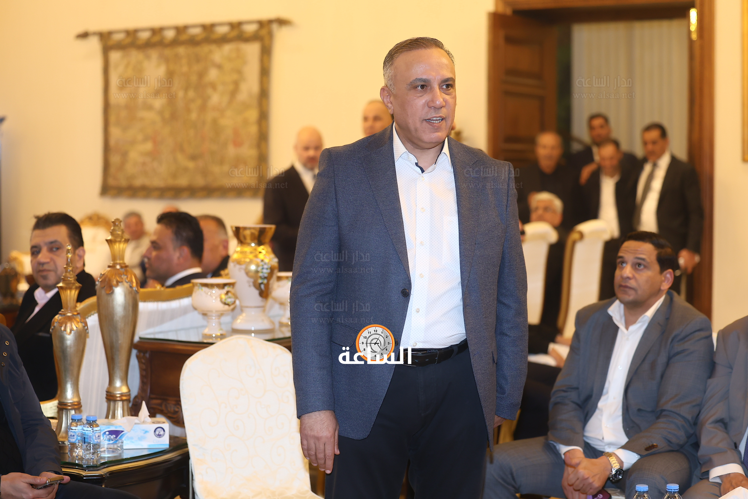 Madar Al-Saa Images 0.5710598634104418