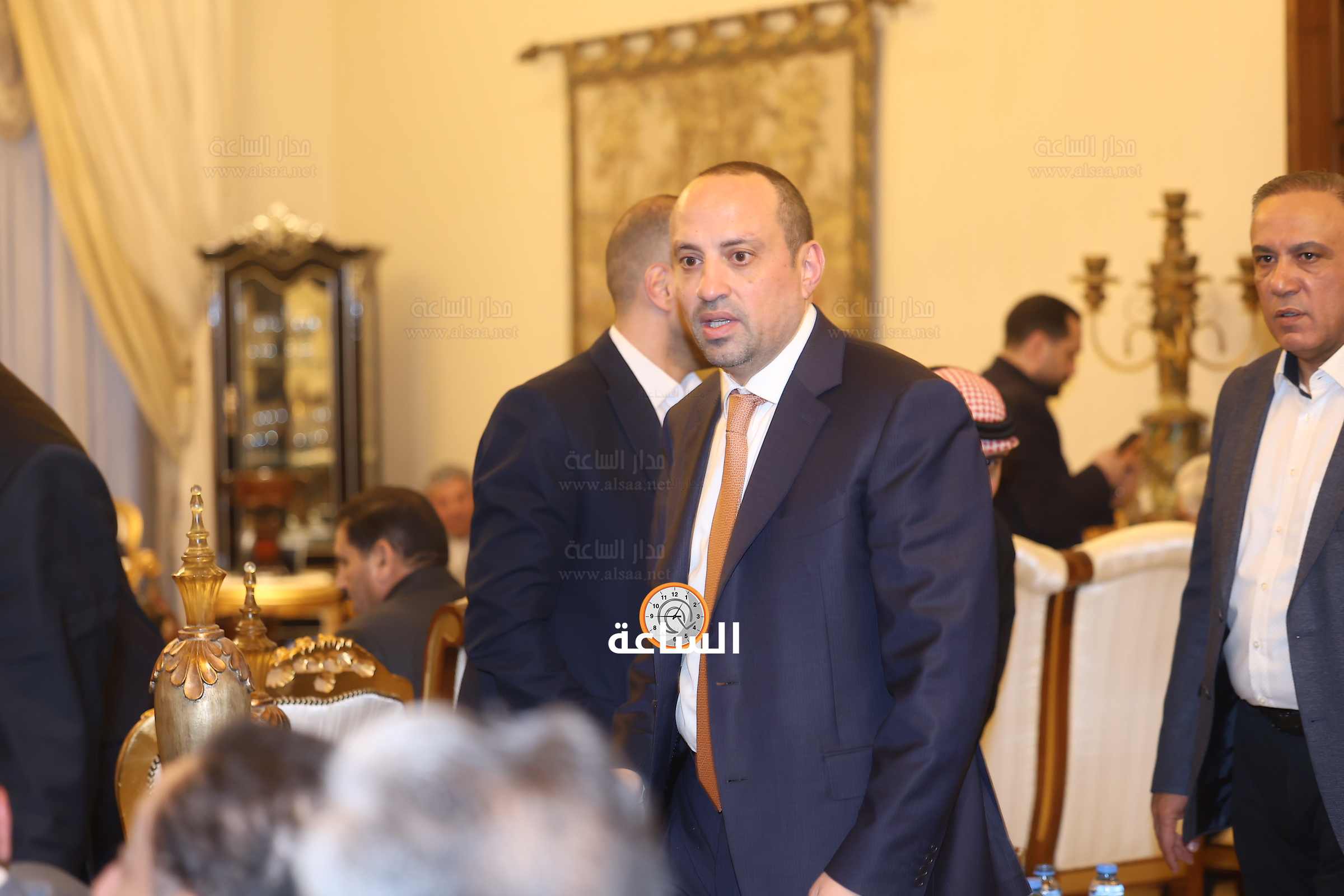 Madar Al-Saa Images 0.4932809980366236