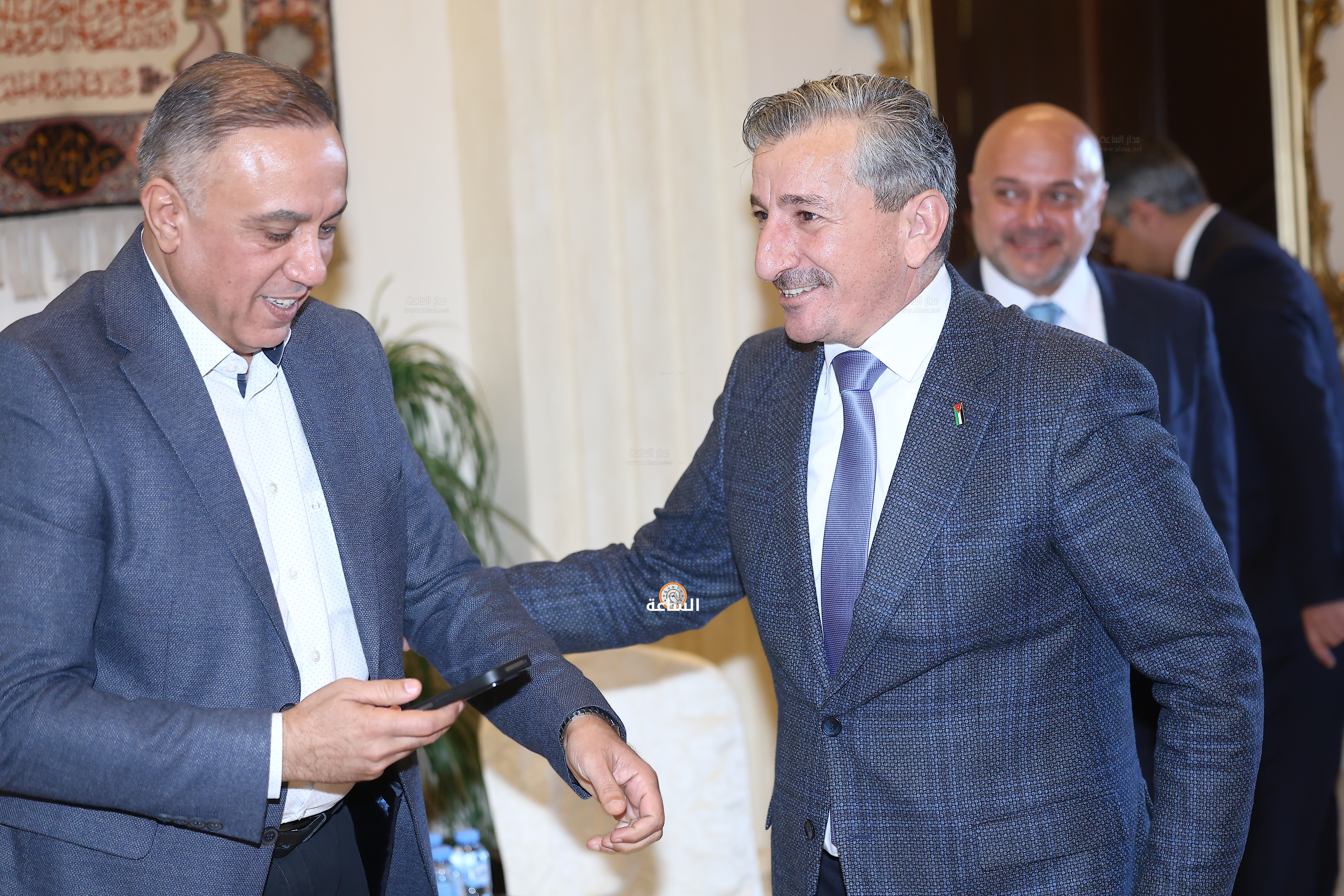 Madar Al-Saa Images 0.5840439483626861