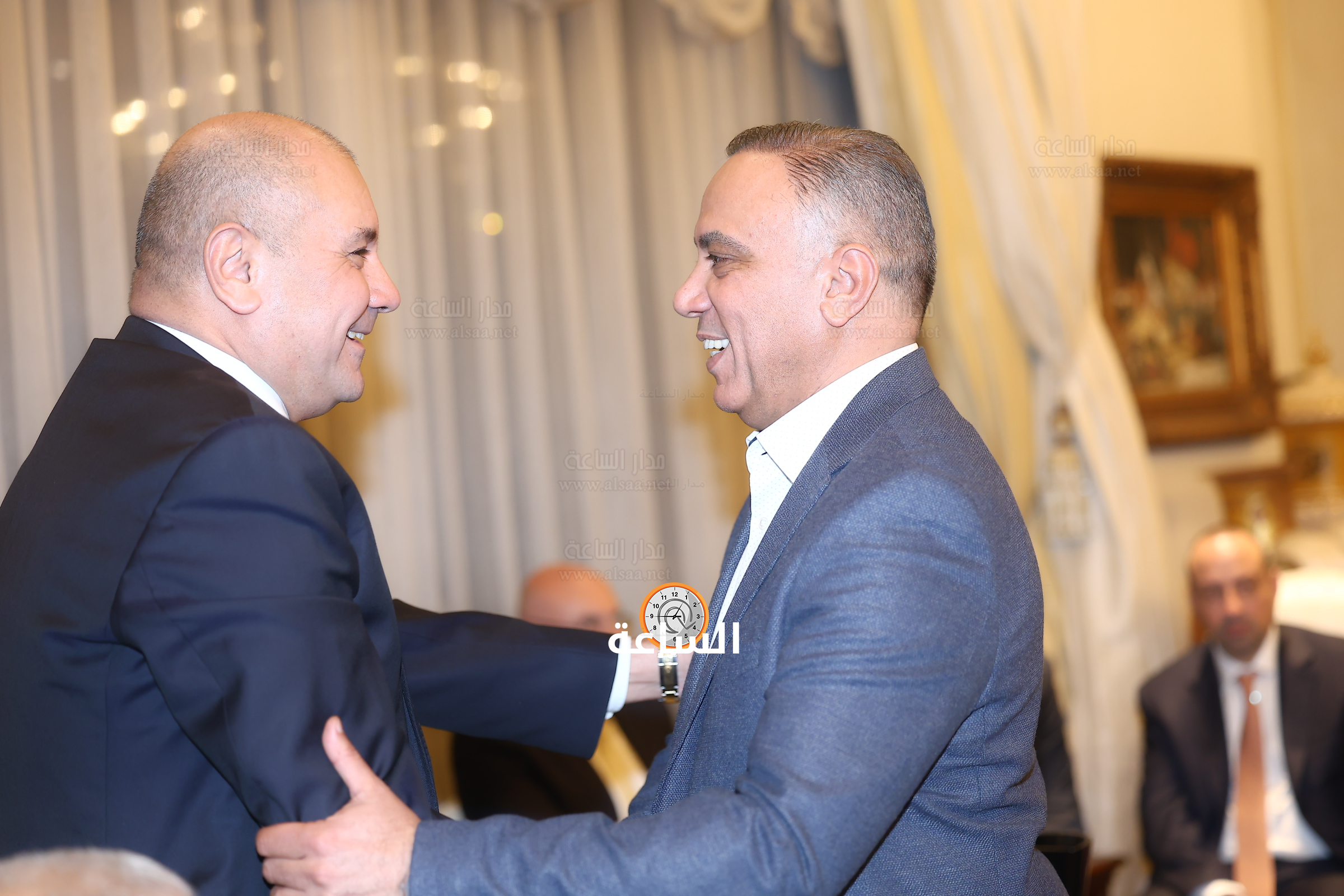 Madar Al-Saa Images 0.23290410863975142